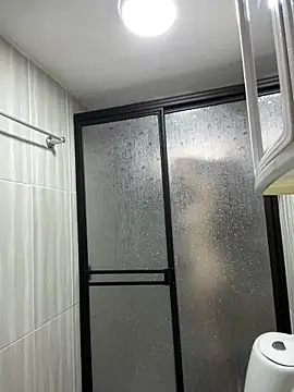 MarilynSmith01 online show from March 26, 2026, 2:33 pm