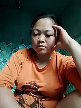 Snapshot of MaySweetb chatting on October 12, 2025, 9:52 am MaySweetb online show from October 12, 2025, 9:52 am