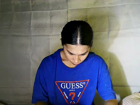 Asian PrettyAle online show from December 1, 2025, 2:22 pm