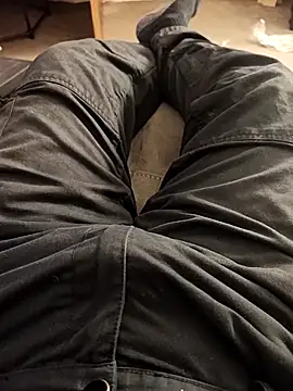 hubbyfun19 online show from September 27, 2025, 5:56 am