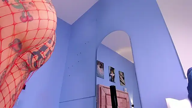 isabela-nix online show from February 27, 2026, 7:58 pm