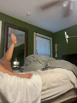 caramel  cremes online show from November 17, 2025, 1:28 pm