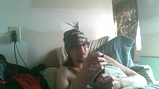 Snapshot of dandonn chatting on February 17, 2026, 6:58 pm dandonn online show from February 17, 2026, 6:58 pm