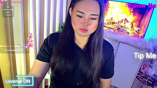 Snapshot of ursexy_ceciliaxx chatting on June 19, 2026, 10:52 am ursexy ceciliaxx online show from June 19, 2026, 10:52 am