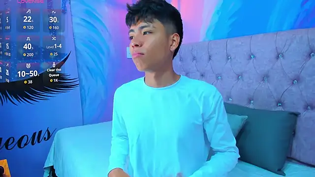 MaxiWildd online show from April 6, 2026, 1:01 pm