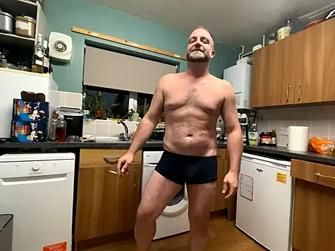 Dilfcam101 online show from November 12, 2025, 7:46 pm