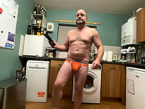 Dilfcam101 online show from November 24, 2025, 7:35 pm