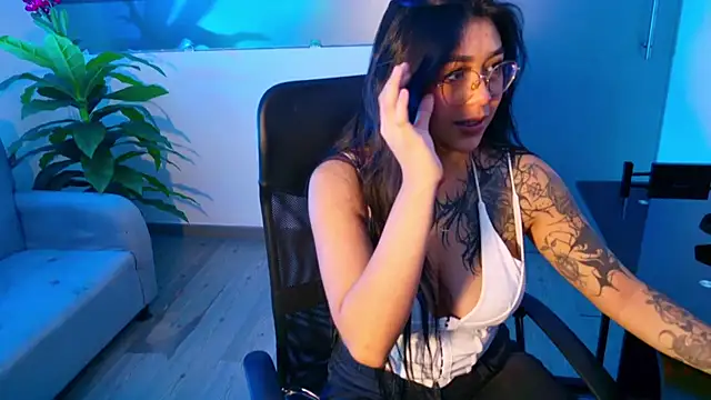 Keyla Cutte online show from October 30, 2025, 3:08 am