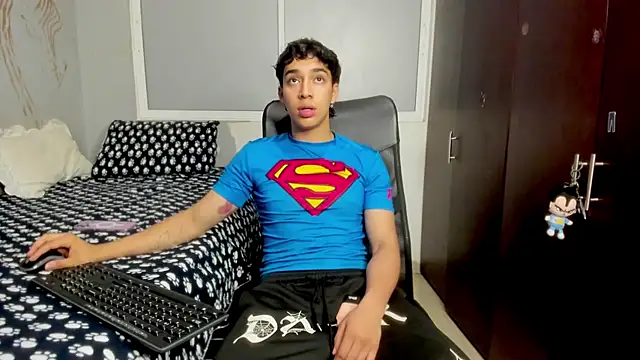 Noxx starkK online show from November 15, 2025, 2:53 am