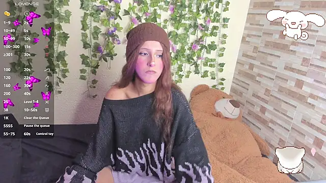 Snapshot of Amy_Moonlight chatting on February 25, 2026, 11:47 pm Amy Moonlight online show from February 25, 2026, 11:47 pm