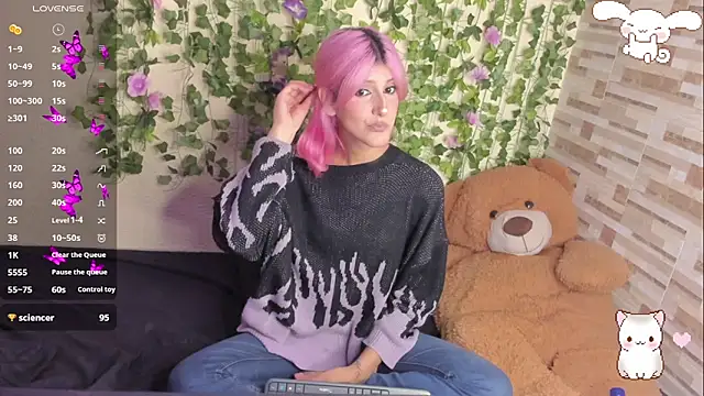 Amy Moonlight online show from June 1, 2026, 10:55 pm
