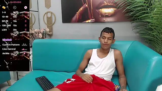 Rory castro online show from September 23, 2025, 10:57 pm