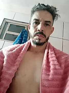 QfabO123 online show from December 3, 2025, 7:34 pm