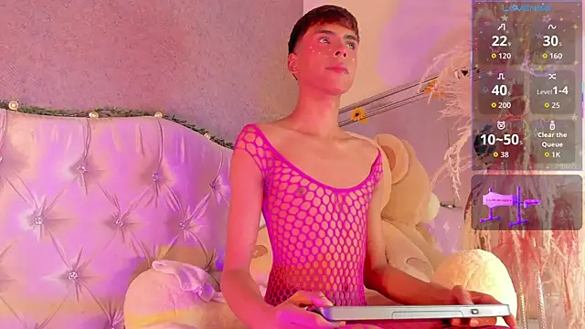 PrincePoppy online show from September 14, 2025, 8:19 pm