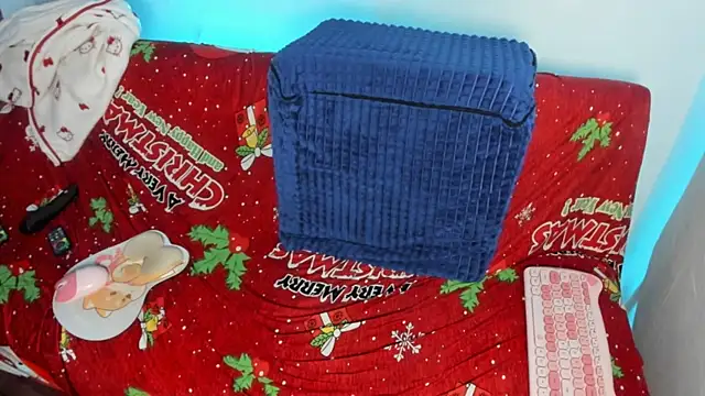 snow doll online show from December 18, 2025, 11:11 pm