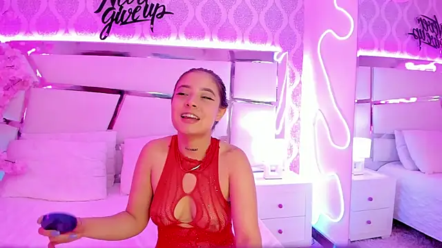 AlliceWinter online show from January 14, 2026, 12:44 pm