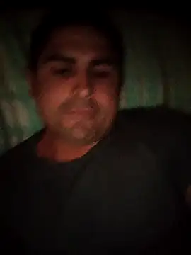 Bradd 32 online show from March 26, 2026, 11:05 am