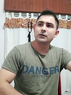 Bradd 32 online show from April 25, 2026, 2:25 am