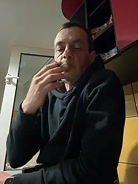 Snapshot of adiluci1 chatting on March 28, 2026, 5:45 pm adiluci1 online show from March 28, 2026, 5:45 pm