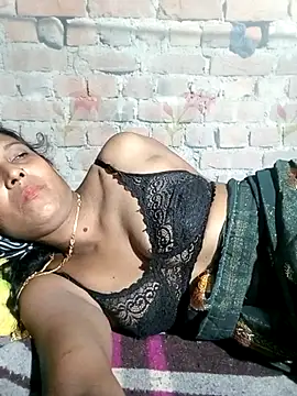 Savita992 online show from October 4, 2025, 11:47 pm