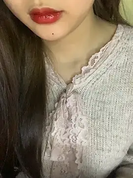 Snapshot of Linhtruong_ chatting on February 9, 2026, 4:27 am Linhtruong online show from February 9, 2026, 4:27 am