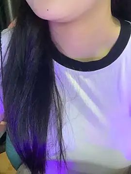 Snapshot of Linhtruong_ chatting on March 2, 2026, 4:14 am Linhtruong online show from March 2, 2026, 4:14 am