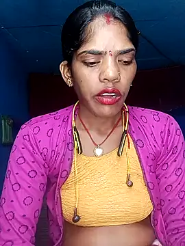 Snapshot of HOTFARSI chatting on October 10, 2025, 6:07 pm HOTFARSI online show from October 10, 2025, 6:07 pm