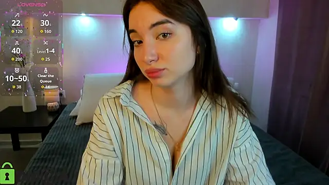 Snapshot of Adelina_Bliss chatting on February 1, 2026, 1:04 am Adelina Bliss online show from February 1, 2026, 1:04 am