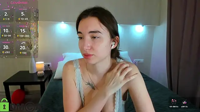 Snapshot of Adelina_Bliss chatting on February 17, 2026, 9:17 am Adelina Bliss online show from February 17, 2026, 9:17 am