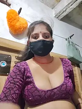 Daisygirl9 online show from June 10, 2026, 4:39 pm