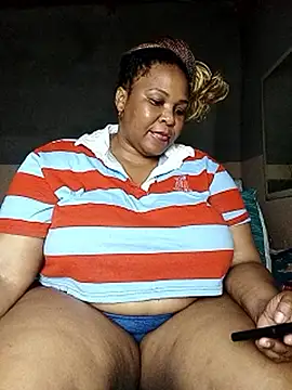 Moretl online show from February 19, 2026, 10:39 pm