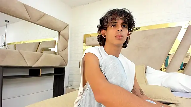 Ibratxandy online show from September 16, 2025, 7:26 pm