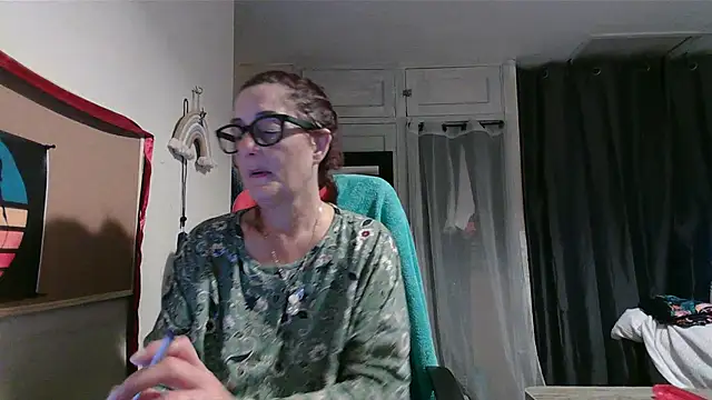 Mistress-Ivy51 online show from November 23, 2025, 6:13 am