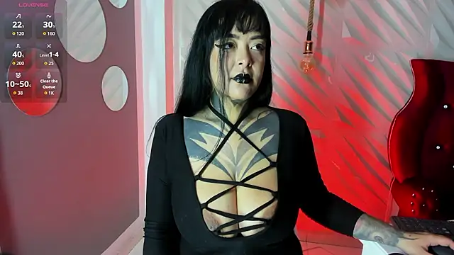 Snapshot of Nocturnapsy chatting on February 16, 2026, 12:45 pm Nocturnapsy online show from February 16, 2026, 12:45 pm