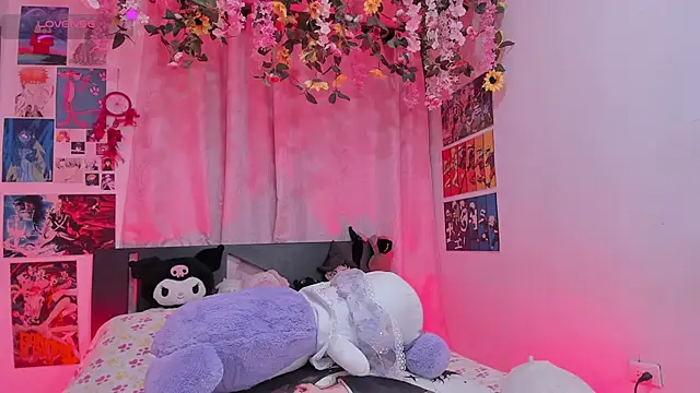 FluffyMelons online show from March 5, 2026, 11:01 pm