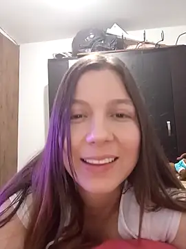 Arianna Moss online show from September 20, 2025, 3:07 am