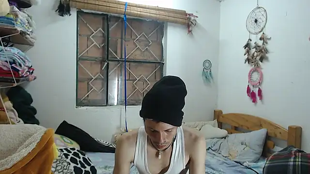 Snapshot of kaidust chatting on February 9, 2026, 9:52 pm kaidust online show from February 9, 2026, 9:52 pm