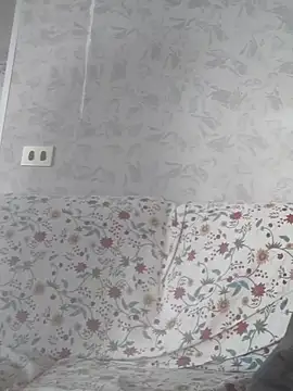 cazzoweb online show from December 17, 2025, 2:34 pm