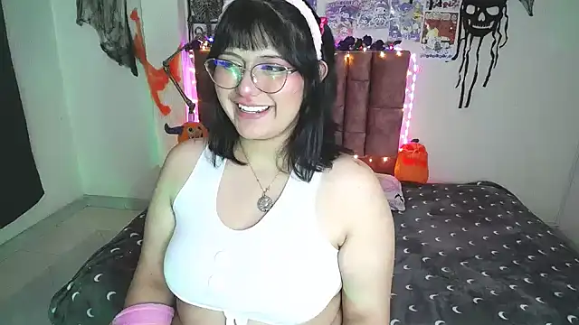 saragon1 online show from October 20, 2025, 4:18 pm