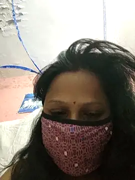 shalubhabhi69 online show from November 1, 2025, 6:54 pm