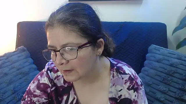 Linda banks  online show from November 7, 2025, 1:27 am