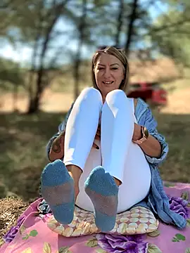 Milena-MilfaXXX online show from September 12, 2025, 4:34 am