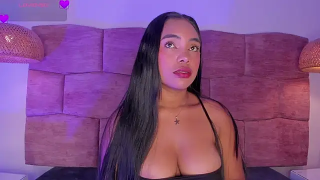 dani velvet online show from April 9, 2026, 3:06 am