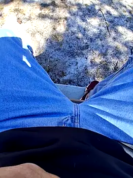 Snapshot of pullitoff chatting on February 10, 2026, 7:51 pm pullitoff online show from February 10, 2026, 7:51 pm