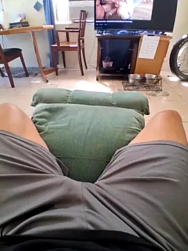 Snapshot of pullitoff chatting on March 2, 2026, 4:36 pm pullitoff online show from March 2, 2026, 4:36 pm