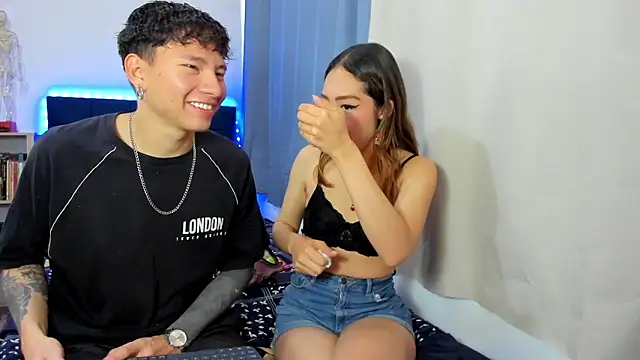 Tatiiana n Damiian online show from December 15, 2025, 2:43 pm