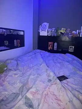 Kailertwink online show from April 5, 2026, 9:56 pm