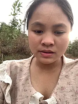 NhuFox online show from January 17, 2026, 1:32 am