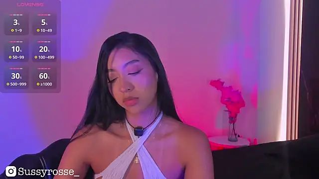 Snapshot of Sussyrosse_ chatting on September 9, 2025, 10:53 pm Sussyrosse  online show from September 9, 2025, 10:53 pm