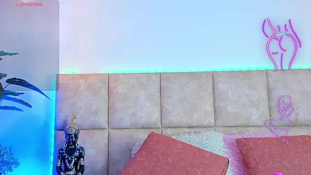 KarolBlanco online show from November 13, 2025, 6:51 pm